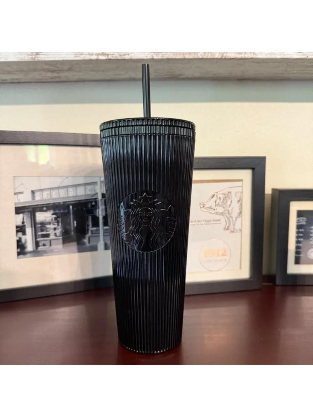 Starbucks Black Matte Textured Tumbler 24 Oz Cold Cup & Key Chain NEW